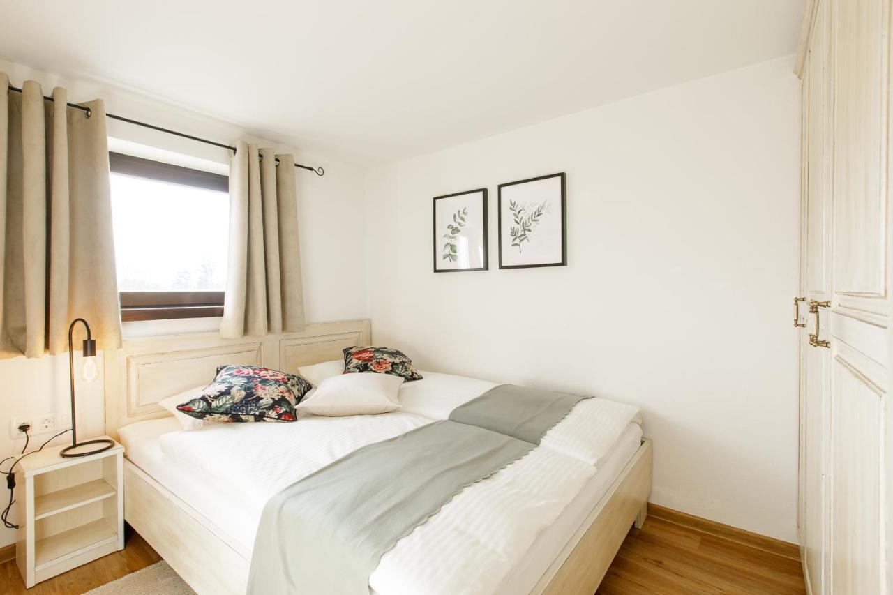 Alpinia Apartments بليد المظهر الخارجي الصورة